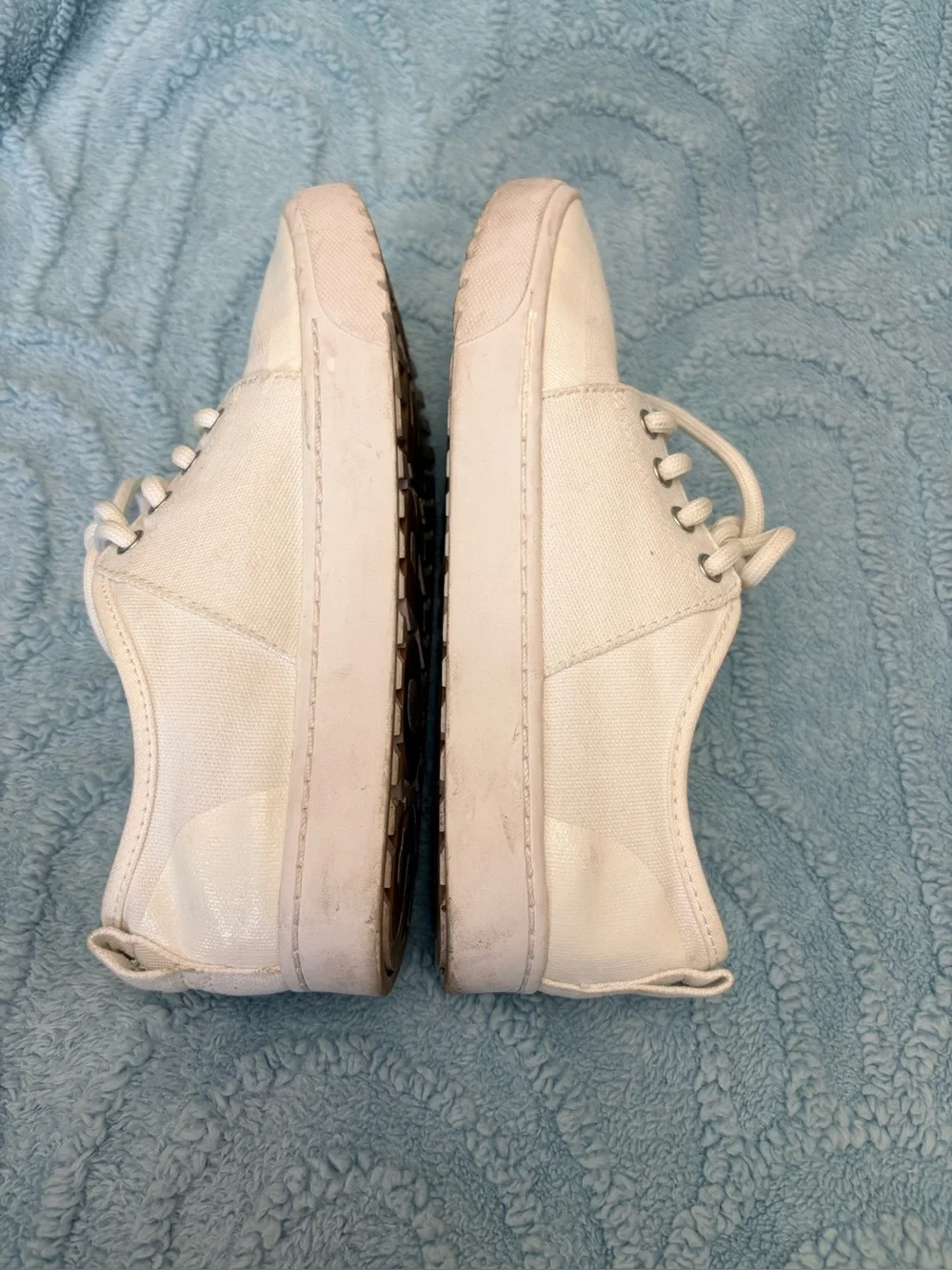 SOREL sneakers size 8.5